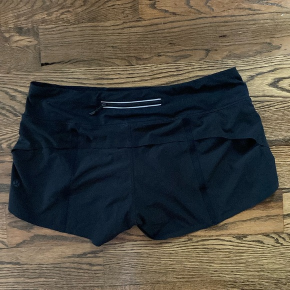 Lululemon Low-Rise Run Speed Shorts 2.5” Inseam - Picture 1 of 7